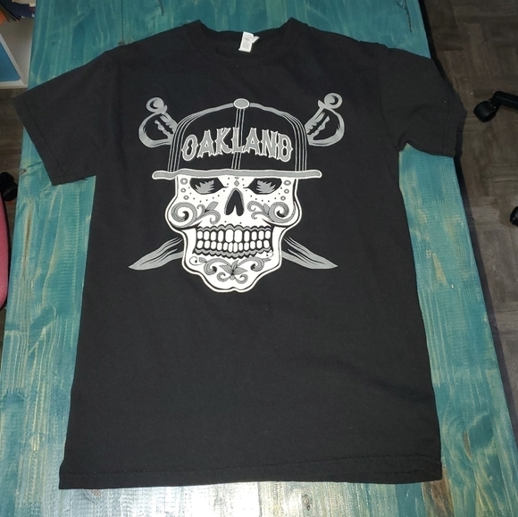 Oakland T-Shirt Small New Sugar scull - Picture 3 of 4